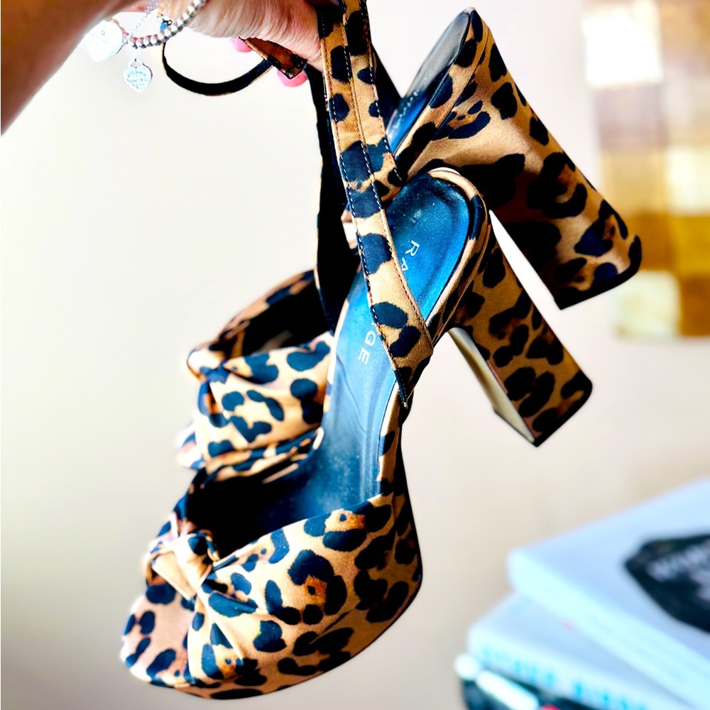 Rampage Animal Print High Heel Platform Sandals Sz 8.5